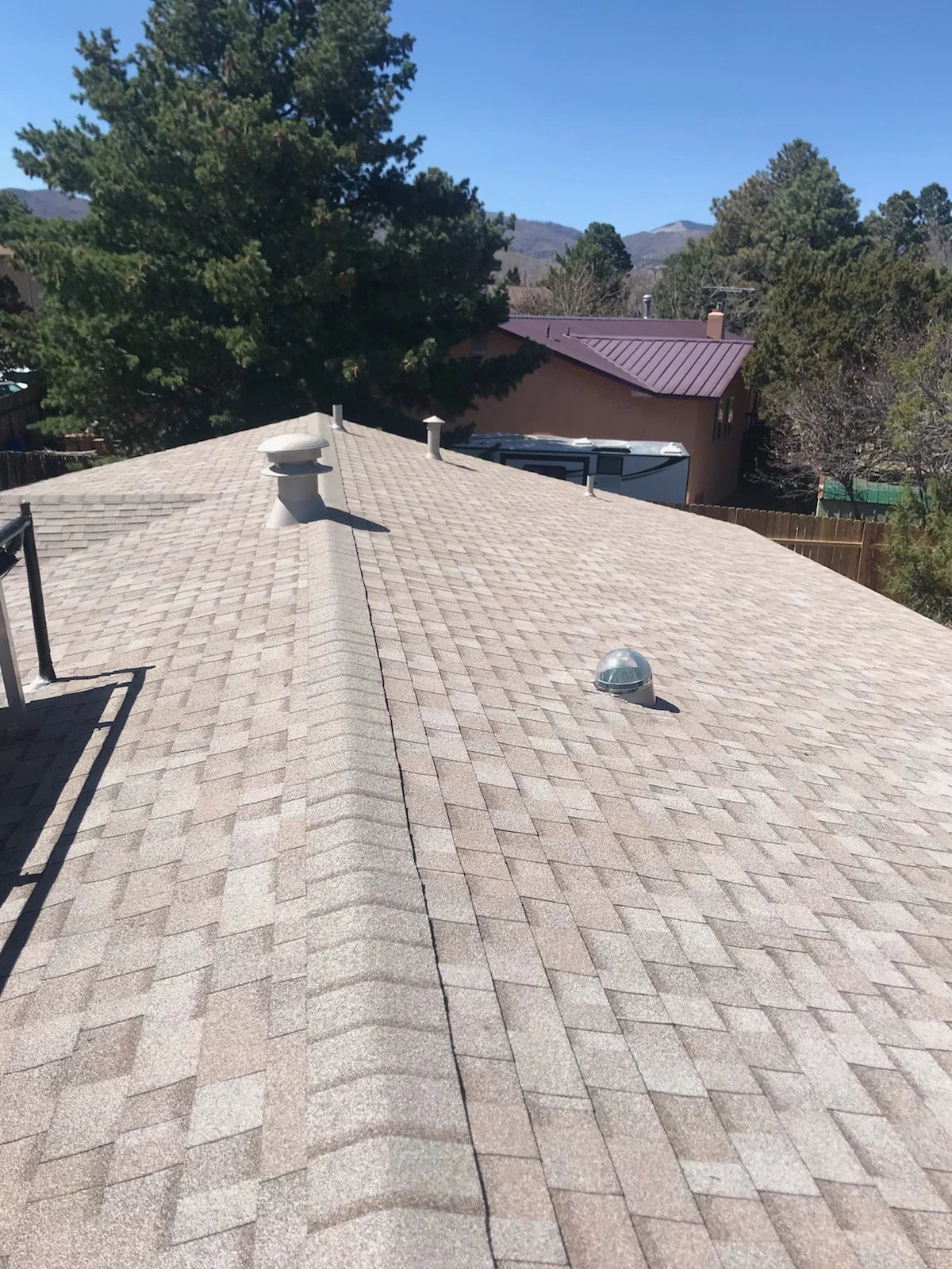 Pitched roof with Owens Corning shingles — detail 3